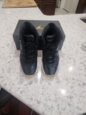 Air Jordan 11 Retro BG Black Sneakers